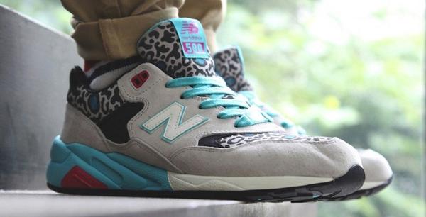 SneakerShouts's tweet photo. The Kasina x New Balance 580 collab drops 8/23 exclusively at Kasina http://t.co/E9qYihwl0b