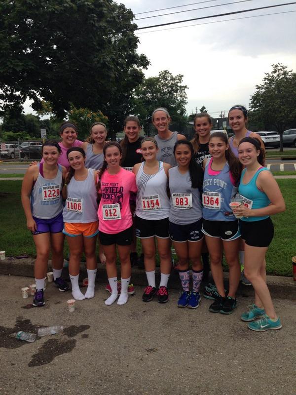 CoachKatie19's tweet photo. Super proud of these girls representing #rpfh #10k #whatsnext http://t.co/X2rPTOAk82