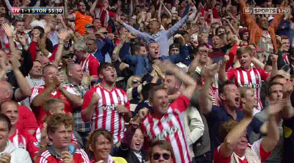 SkySportsPL's tweet photo. GOAL! Liverpool 1-1 Southampton (Clyne) Details here: http://t.co/av8ICvCUfd  #SkyFootball http://t.co/9UThYoI86J