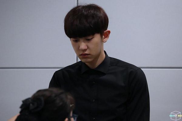 secretbox92's tweet photo. AIRPORT RANDOM CHANYEOL (1) https://t.co/6toF9mrAMw https://t.co/DSamcakAeh https://t.co/tkXsRGALeK http://t.co/lPWiC7wHGN