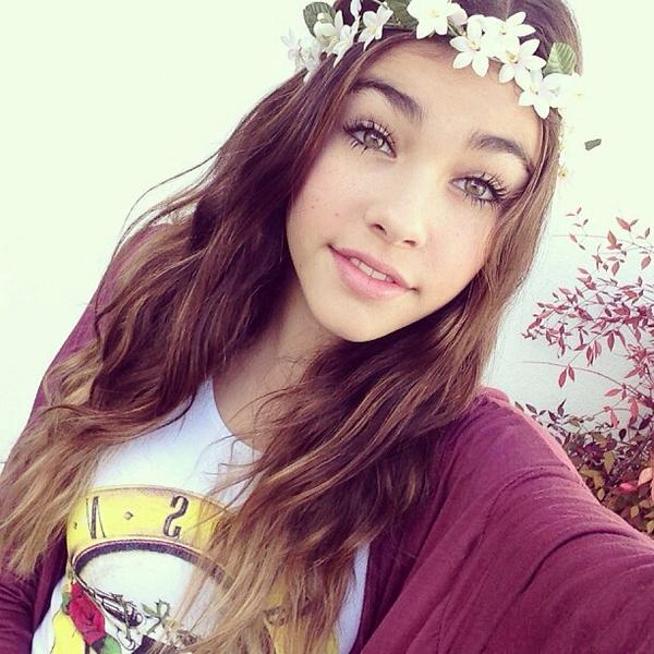 Flower crowns make me barf.