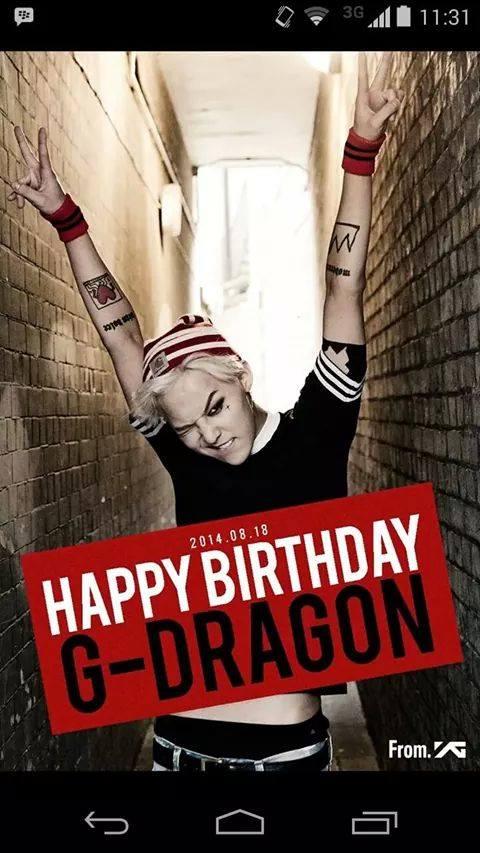  Happy Birthday G-Dragon 
Your fans love you too 
Take care of yourself and do not change 