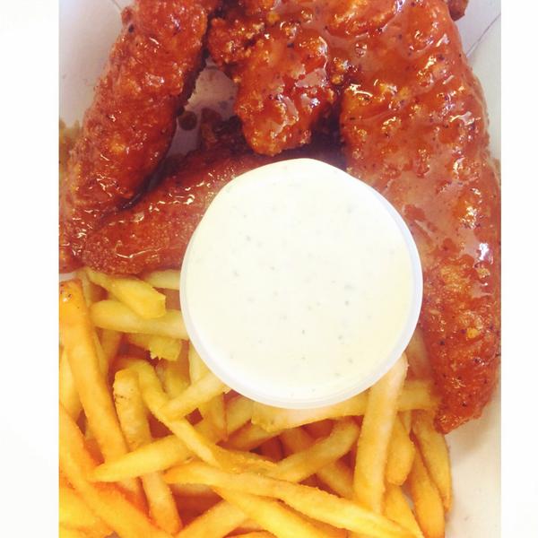 Angie's Subs tweet media