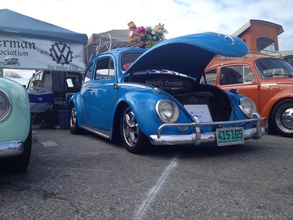 blueVWdriver's tweet photo. Hanging out at the #GCVWS #StrictlyGerman #SGVWA #DVKK http://t.co/0Hd7VXOEFb