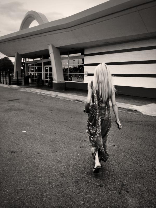 manduhrose's tweet image. Don&apos;t judge me for wearing a sari to McDonald&apos;s. The hunger was real. 😂 #hungerproblems #anythingwilldo