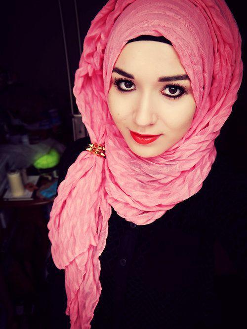 Hijab vintage on Twitter: "#hijab @NabiilaBee #pink # 