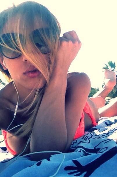 Bruna_la3's tweet photo. #lounge #relax #spiaggia #domenica #echimiammazza http://t.co/ne3FLEJVo6