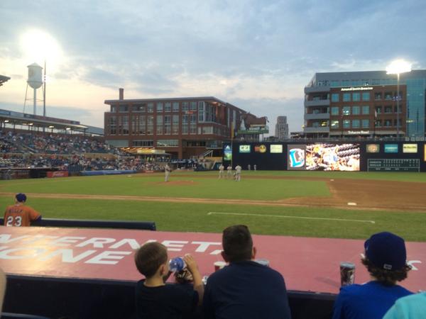 DStokley's tweet photo. Bulls looking to bring in a W @DurhamBulls http://t.co/YrNkHM9Zhm