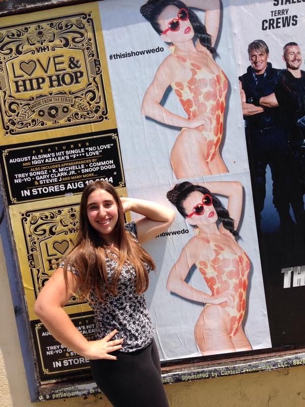 katyperry's tweet photo. My fav is the body slam one! “@KPsNoseCrinkle: Straight Stuntin' w/ @katyperry #THISISHOWWEDO 💅 http://t.co/b8KRjszzEU”