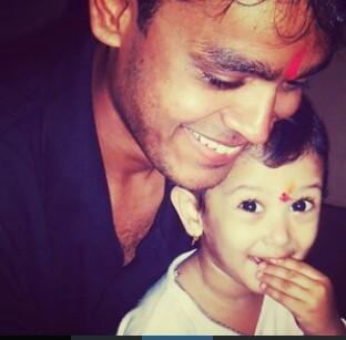 NikhilAttarde's tweet photo. Whenever I see this cute little girl, my heart always ask me do you need any other reason to smile. #mylove_my_niece http://t.co/q6YrWXir63
