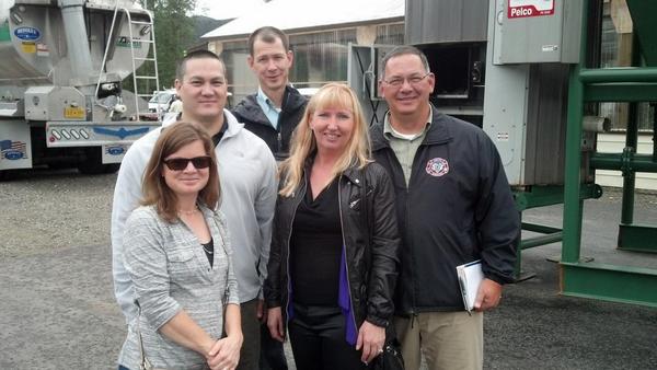 AlaskanCommand's tweet photo. Our logistics folks with @DLAMIL Energy folks explore alternative fuel at Alaska's Renewable Energy Fair today http://t.co/U3cDKia9ma