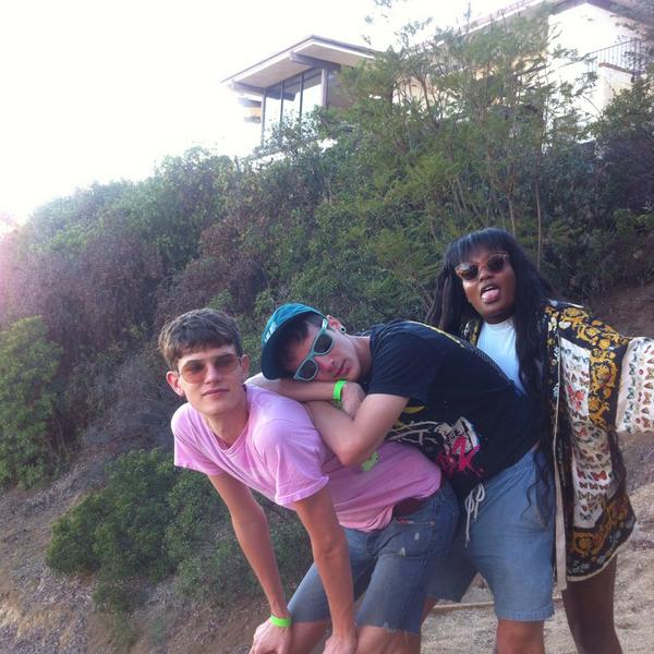 mattcarroll87's tweet photo. #hibryan @donttalktomebye @carloSantolalla @jc2it http://t.co/zRuWdt0Bmh