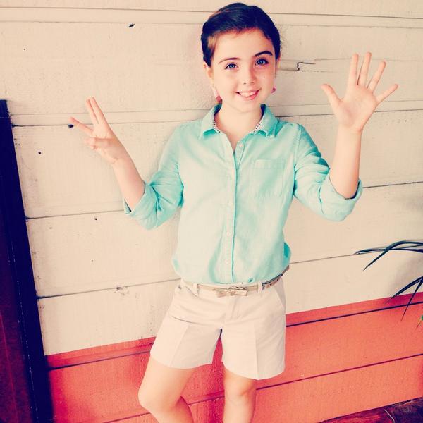 jennifercdeaton's tweet photo. Happy 8th bday Charlotte Ann #growninguptoofast http://t.co/AzYDXpuouf