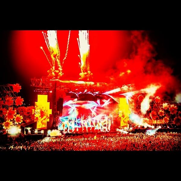 tiesto's tweet photo. #Montreal #ilesoniq http://t.co/arO53FVLMY