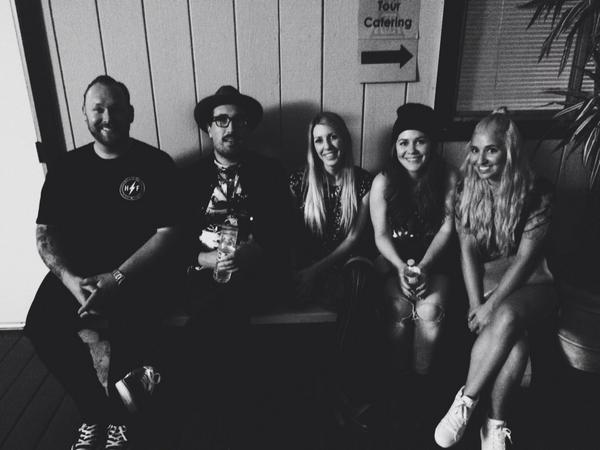 andybarron's tweet image. paramorons, tallest to smallest