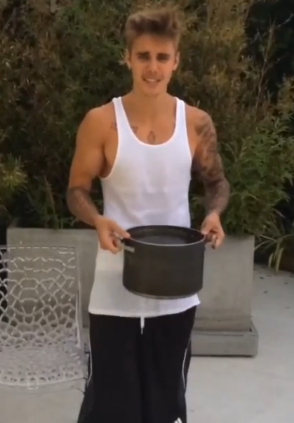 Justin Bieber Ice Bucket Challenge