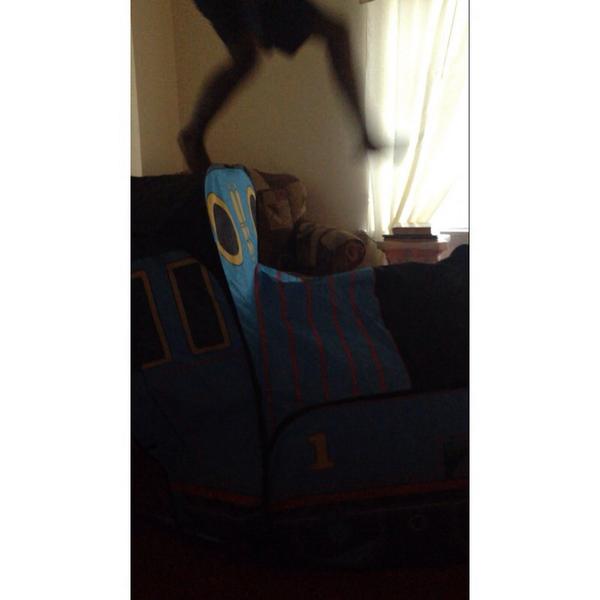 Dive in yo dm's like 😭😂