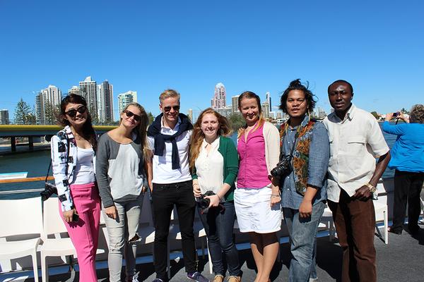 Griffith_Intl's tweet image. Amazing day yesterday on the #GoldCoast with some of our #studentbloggers. bit.ly/1BrqFbz #exploreblog