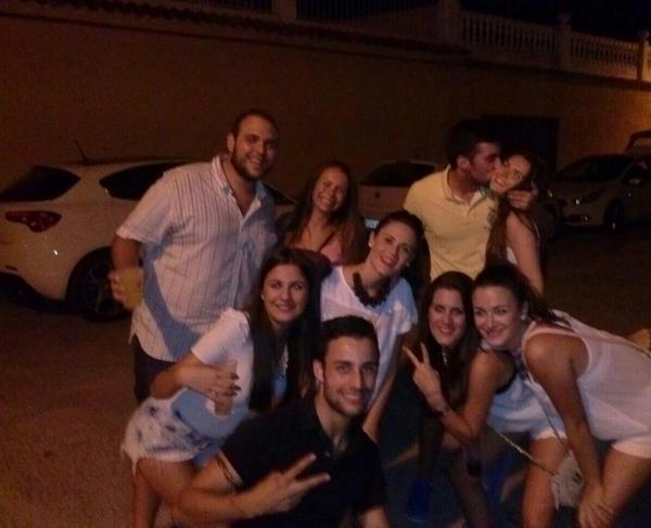 ascaldaes's tweet photo. Ascaldaes en Guadasequies!! 👻🎉🎉 http://t.co/Di600iDGuY