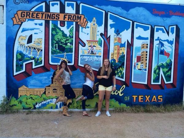emilyreneejones's tweet photo. And so our #AustinAdventure continues! β€οΈ http://t.co/Mnj80BC2T5