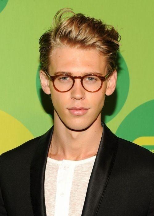 Happy Birthday to my gorgeous husband Austin Butler 