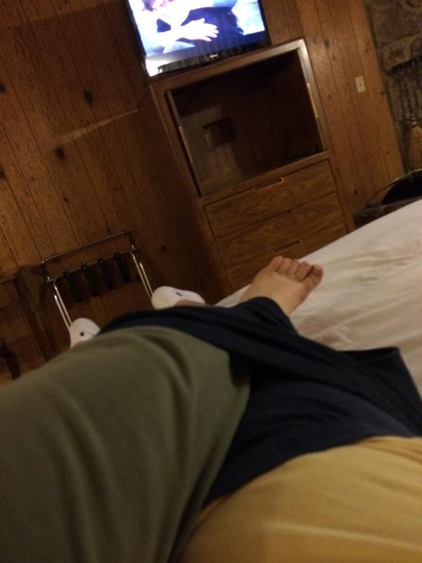 VScheeff's tweet image. #inhispants #havasihoneymoon #newlyweds @Tibor_Iz_Ill