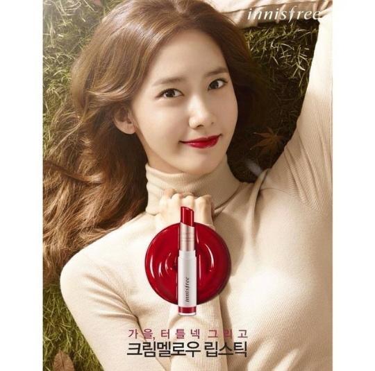 OFFICIALiyyoona's tweet photo. 💄💄 http://t.co/qKGtGdP0Kg