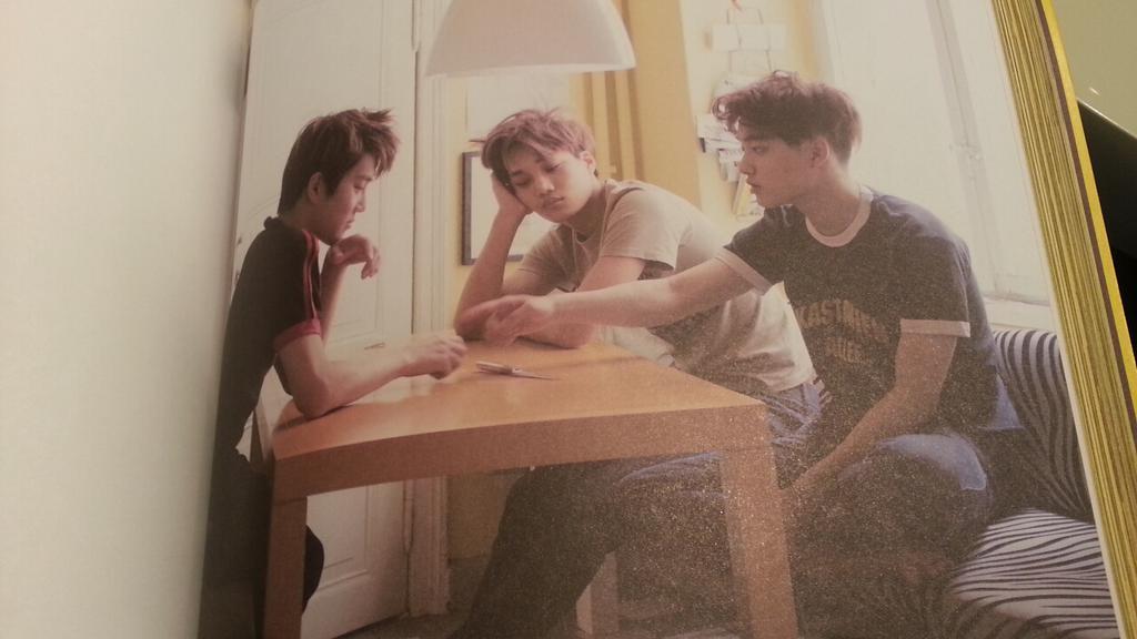 BvT2zMRCAAAY8E4.jpg:large