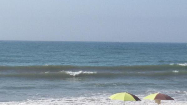 albertofuro97's tweet photo. Tempranito para el agua!! #islantilla http://t.co/4GKyyR0nyf