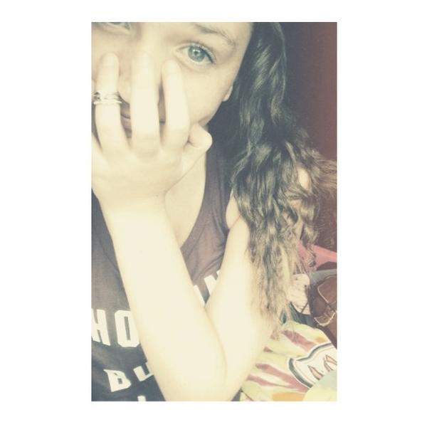 juliagoodenow's tweet image. 🙊