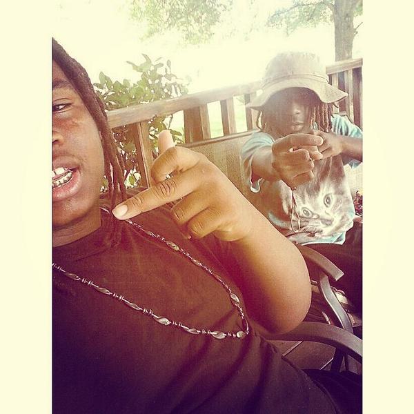 kingyurk_'s tweet photo. ME &amp; RECKLEZZ  .#SQUAD #9DOUBLE0 http://t.co/suzN7JyXNz