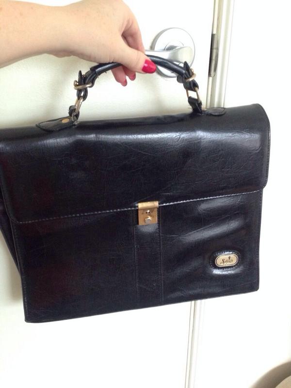 TheRecycleRoom's tweet image. 🎀 More pretty things ending soon in TheRecycleRoom. 🎀   Have a browse &amp;gt;&amp;gt; myworld.ebay.com.au/therecycleroom