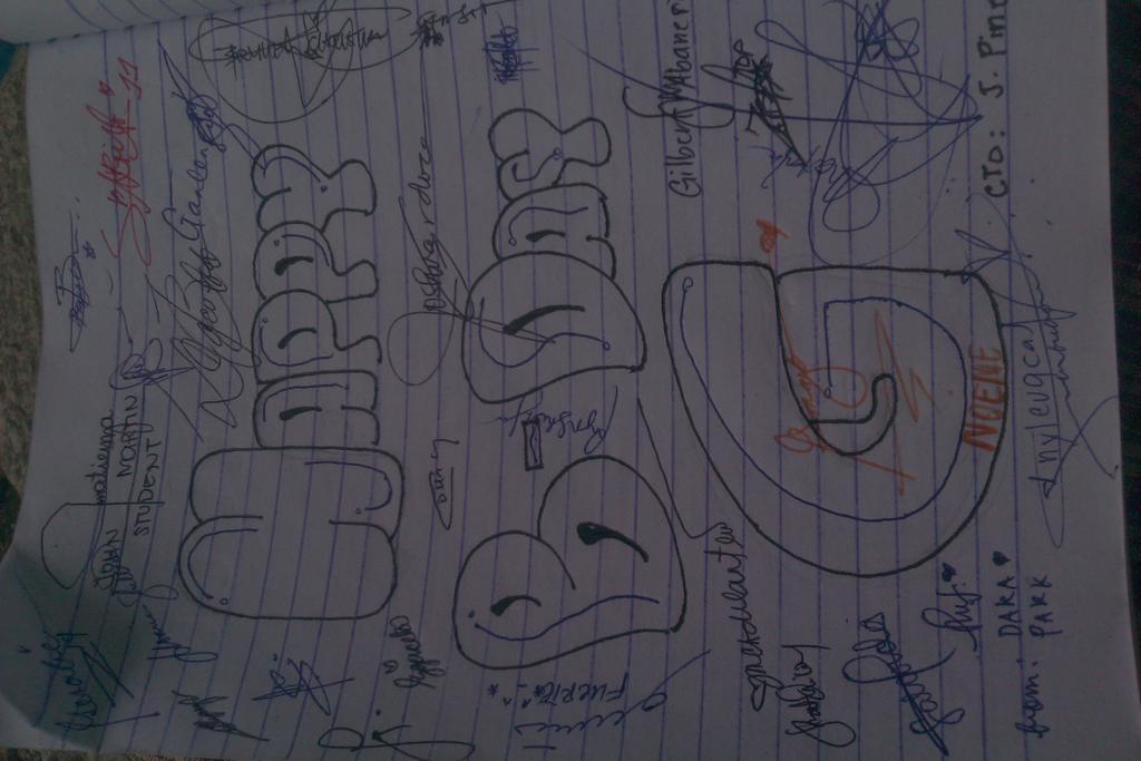 HAPPY BIRTHDAY G~dragon 
Iloveyouu ! 

From : Myself 