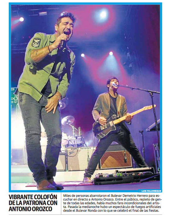antoniorozco's tweet photo. Anoche cerca de 15.000 personas me arropásteis en #Torrelavega el que está siendo el verano de mi vida, GRACIAS! http://t.co/3oPiHbxcF7