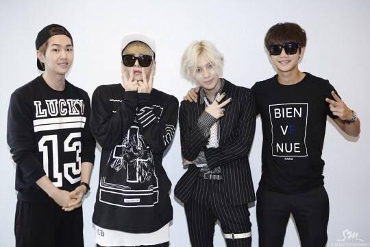 BvTnBMGCEAAueZm.jpg:large