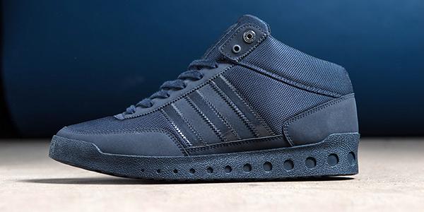 JD on Twitter: "This adidas Originals Training PT Mid is exclusive to JD Sports. Available in UK sizes 6-13 →http://t.co/y4wf8Oz5KM. http://t.co/MHXAPFHPD5" / Twitter