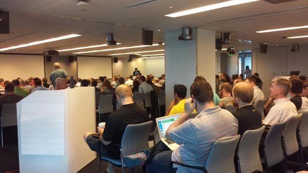 SumoLogic's tweet image. Standing room only at #devopsdaysboston.  Stop by and see Sumo Logic during the break to talk #machinedata