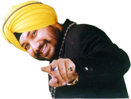 Wishing a very happy birthday to the Punjabi Pop Singer Daler Mehndi.. !! The Pop Singer turns 47 today. 