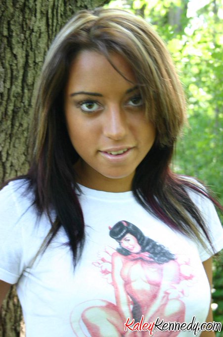 @KaleyKennedyxxx http://t.co/3K0Jhm4V0U<a class="tags" href="/tag/kaleykennedyxxx">@kaleykennedyxxx</a>