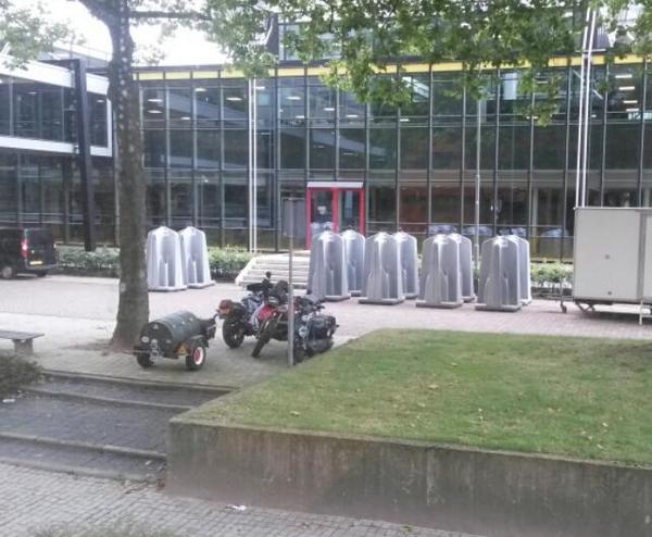 Lindialoog's tweet image. #intro040 #introTUe is begonnen. Mijn uitzicht vanaf kantoor... :\