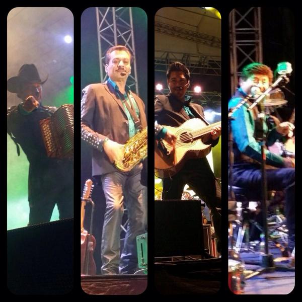 tigresdelnorte's tweet photo. Gracias Chiquinquirá por tanto cariño. Colombia, eres grande ¡Dios te bendiga! #LTDN http://t.co/qqv94sDCSi