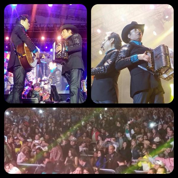 tigresdelnorte's tweet photo. Gracias Chiquinquirá por tanto cariño. Colombia, eres grande ¡Dios te bendiga! #LTDN http://t.co/qqv94sDCSi