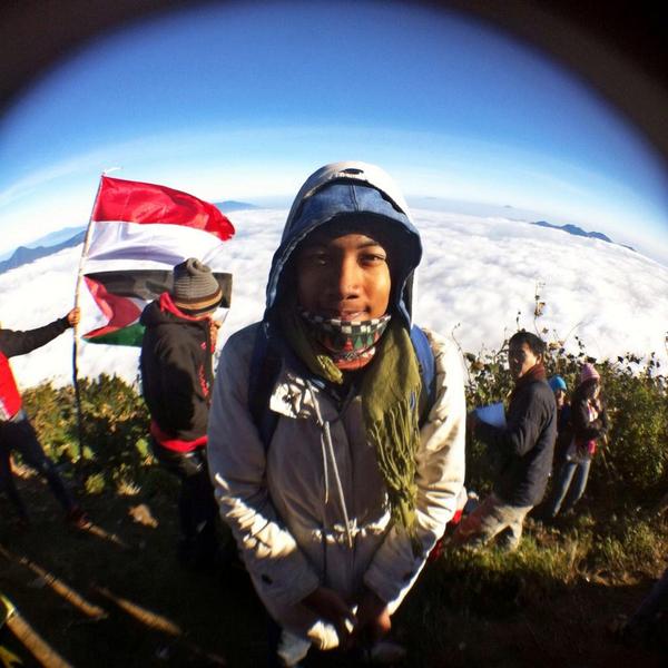 anotherlm's tweet image. ikut rombongan saha eta van?"@ArivanAledrus:
@bayu_beke kenapa bangbay dari duluga bilang kalau cikuray kaya gini