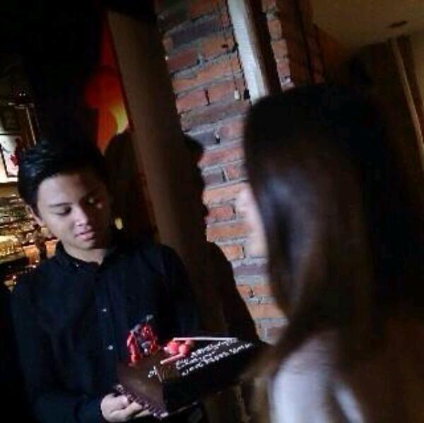 Salshaabilaa_28's tweet photo. @AlvaroMLD http://t.co/cCjmh3YA2l