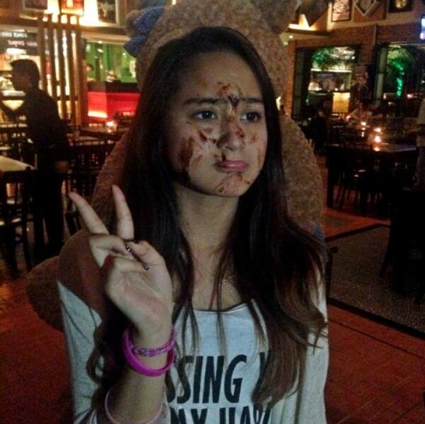 Salshaabilaa_28's tweet photo. belepotaaaan.jimayu:3:3🙈🙈 http://t.co/boKbPusXPR