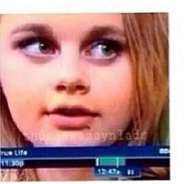 copiequonforme's tweet image. #michaelcantknow MICHAEL HAS A SECRET SISTER BUT SHH DON&apos;T TELL HIM