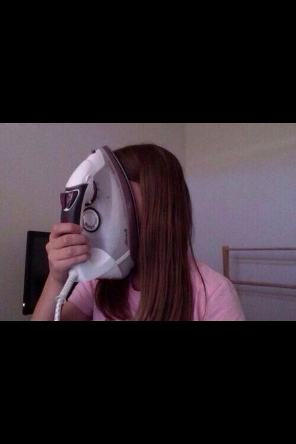 copiequonforme's tweet image. #michaelcantknow people trying to understand the hashtag be like: