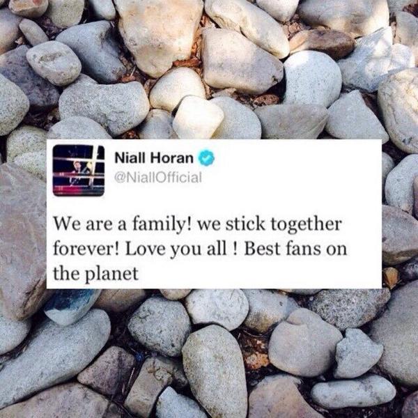zaynmalik_54's tweet image. — Мы - семья! Мы всегда будет вместе! Люблю вас всех! Лучшие фанаты на планете!