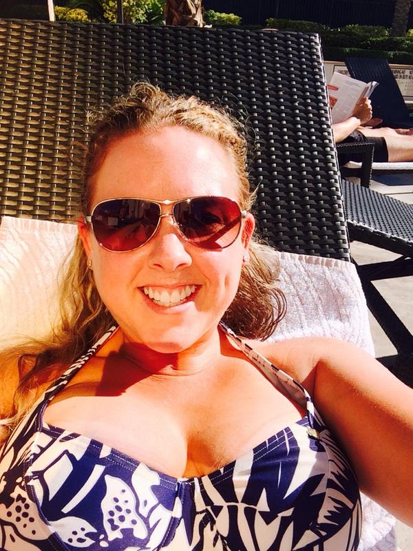 leeandbirch's tweet photo. Nikki relaxing by the pool before the week's worth of buying! #vegasbaby #lasvegas http://t.co/3EPj2CfqIG