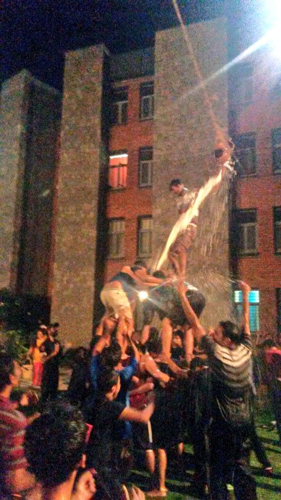 imthyd's tweet photo. Students enjoying the Dahi Handi Celebrations with full fervour and 'dhol' #Antragna #CampusFever http://t.co/HufelnSstq